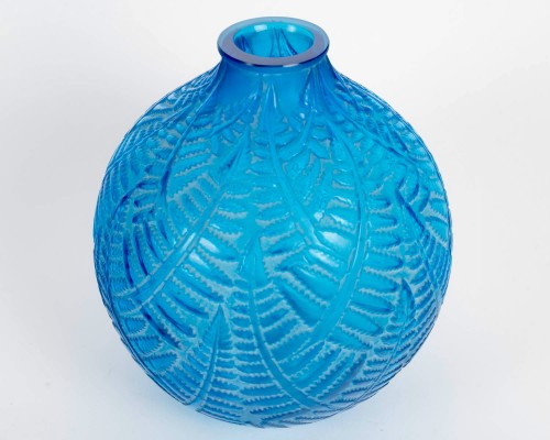 Glass & Crystal  - 1926 René Lalique - Vase Espalion