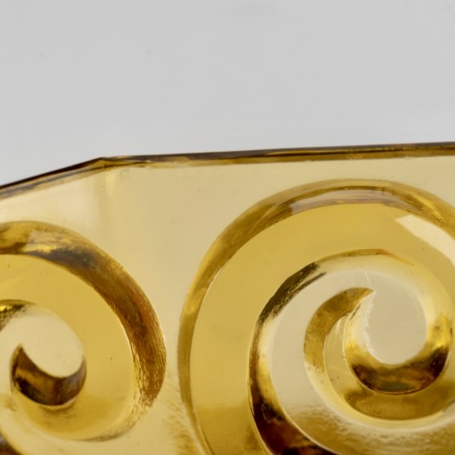 1928 René Lalique - Coupe Art Déco Cardamine - BG Arts