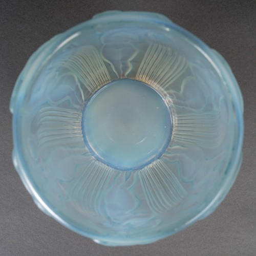 20th century - 1926 René Lalique - Vase Danaides