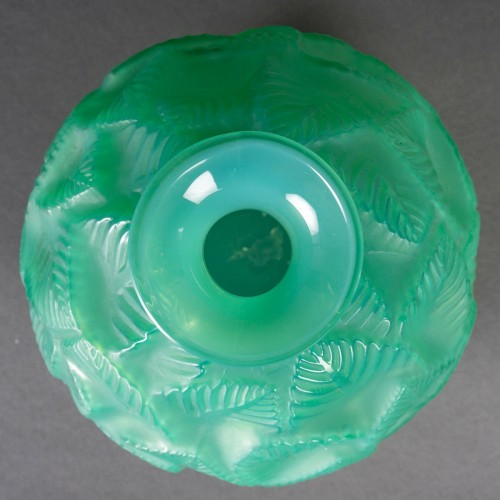 Verrerie, Cristallerie  - 1926 René Lalique - Vase Ormeaux