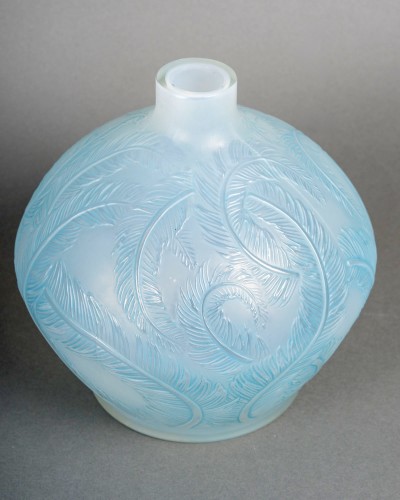 Glass & Crystal  - 1920 René Lalique - Vase Plumes Feathers