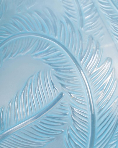 20th century - 1920 René Lalique - Vase Plumes Feathers