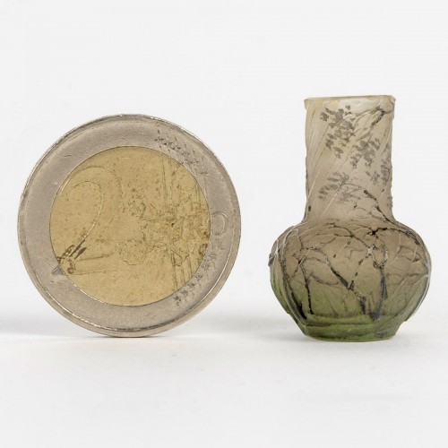 20th century - Daum Nancy - Miniature Vase Raining Landscape
