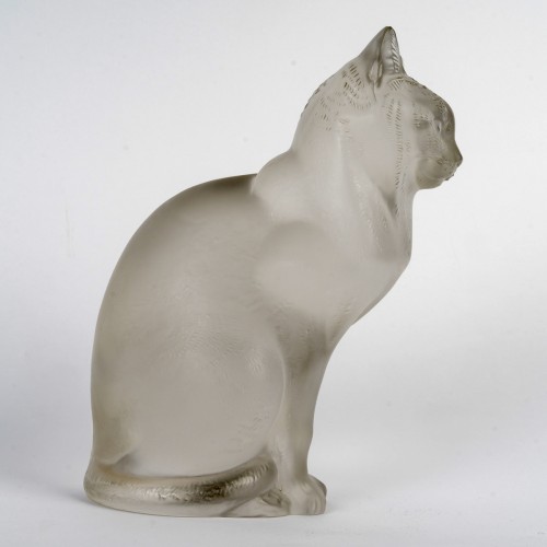 1932 René Lalique - Seated Cat - 