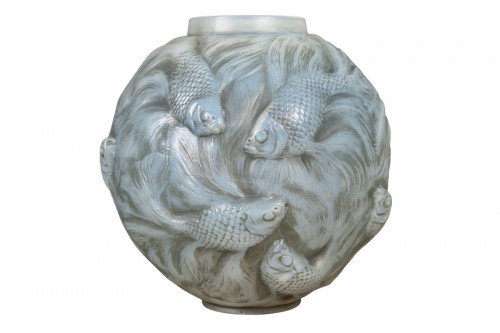 1924 René Lalique - Vase Formose