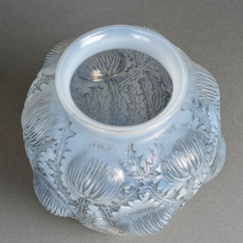 1926 René Lalique - Vase Domremy Thistles with grey patina - 