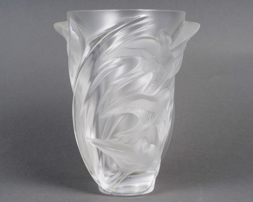 1982 Marie Claude Lalique - Vase Martinet Crystal - Glass & Crystal Style 