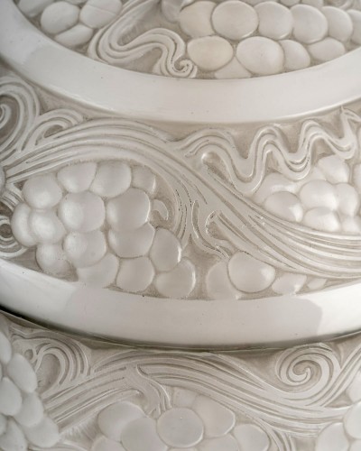 20th century - 1926 René Lalique - Lamp Saint Vincent