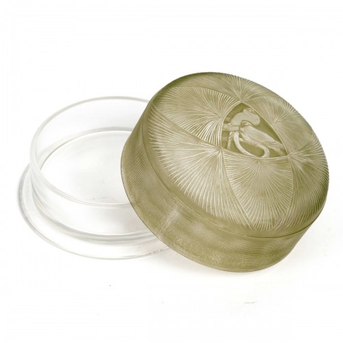 1920 René Lalique - Box Geneviève - 