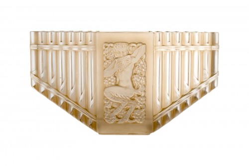 1937 René Lalique - Vase Pan