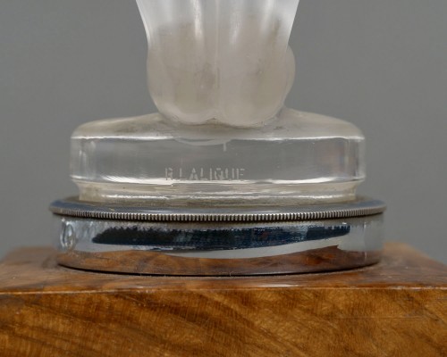 1931 René Lalique - Mascotte Automobile Chrysis Verre Blanc - Art Déco
