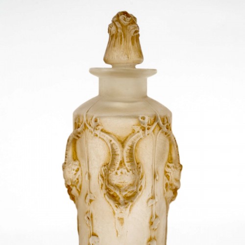 20th century - 1920 René Lalique - Perfume Bottle Pan With Sepia Patina