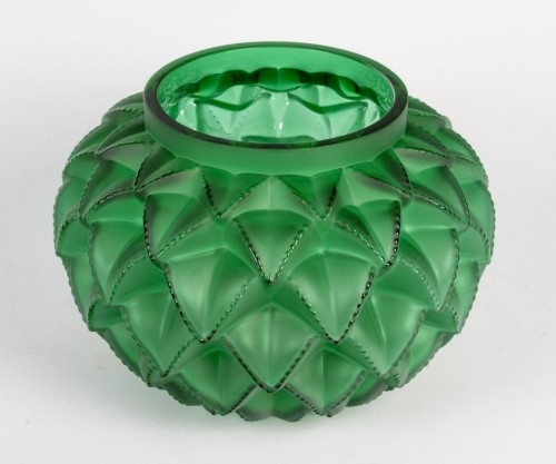 Lalique France - Vase Languedoc Emerald Green - Glass & Crystal Style 