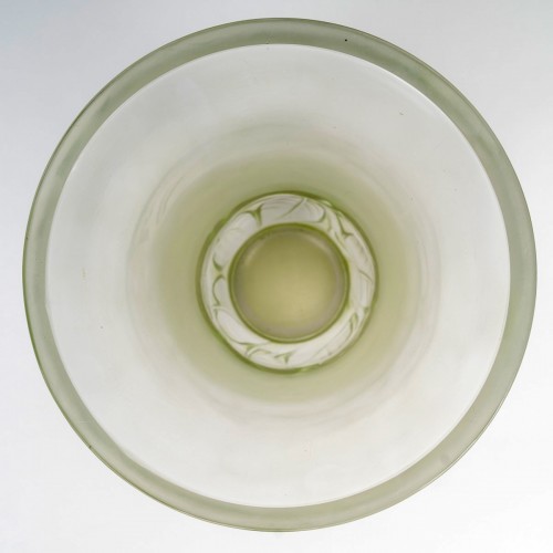 1930 René Lalique - Vase Lilas - BG Arts