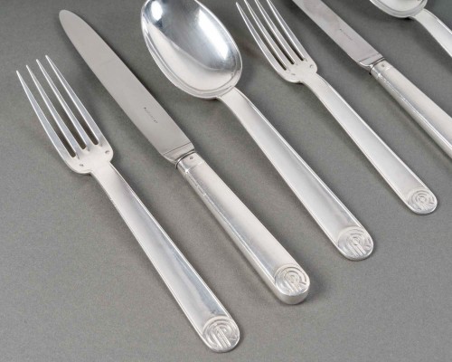 Jean E. Puiforcat - Ménagère Art Déco Royan Normandie Argent Massif - 75 Pièces - Argenterie et Arts de la table Style Art Déco