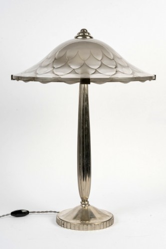 Glass & Crystal  - 1927 René Lalique - Art Deco Lamp Verona