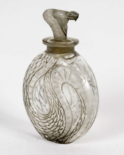 Glass & Crystal  - 1920 René Lalique - Perfume Bottle Serpent Snake
