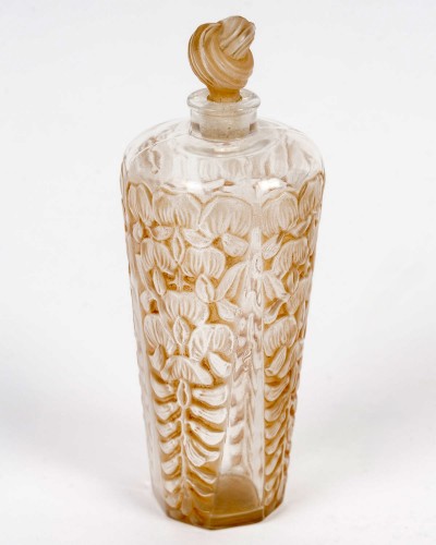 Glass & Crystal  - 1925 René Lalique - Flacon La Glycine For Gabilla