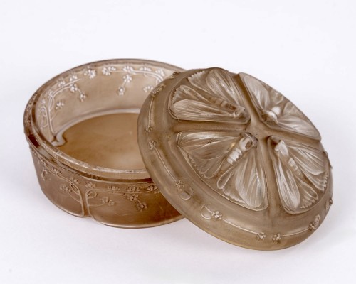 Verrerie, Cristallerie  - 1911 René Lalique - Boîte Quatre Papillons
