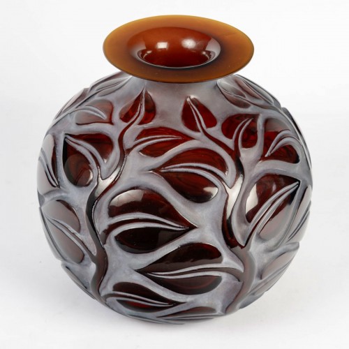 1926 René Lalique - Vase Sophora Rouge Ambré - Verrerie, Cristallerie Style Art Déco
