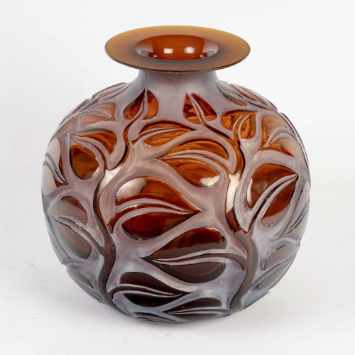 1926 René Lalique - Vase Sophora - Verrerie, Cristallerie Style Art Déco