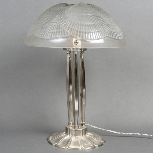 1924 René Lalique - Art Deco Lamp Coquilles Shell Glass - Lighting Style Art Déco