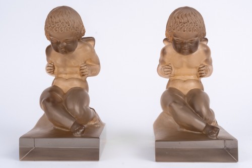 1929 René Lalique - Pair Of Bookends "amour" Glass With Sepia Patina - Glass & Crystal Style Art Déco