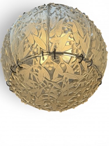 1922 René Lalique - Suspension Lustre Boule Gui - Art Déco