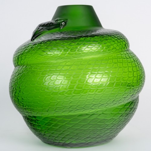 Verrerie, Cristallerie  - Lalique France - Vase Serpent Cristal Vert