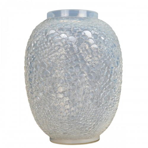 1932 René Lalique - Art Déco Vase Ecailles