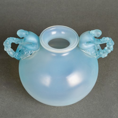 Verrerie, Cristallerie  - 1926 René Lalique - Vase Bouchardon