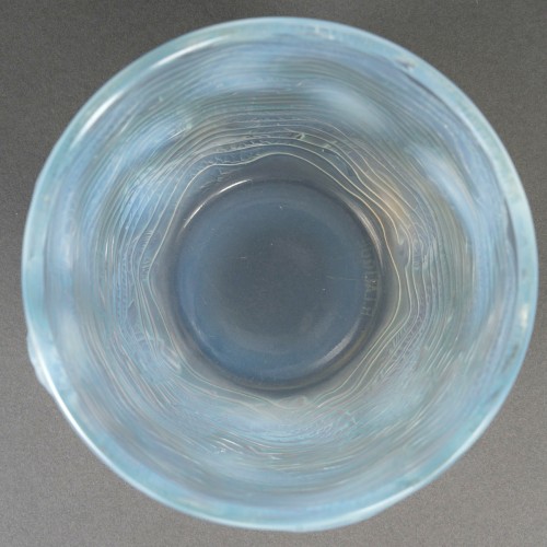 20th century - 1932 René Lalique - Vase Dauphins Dolphins