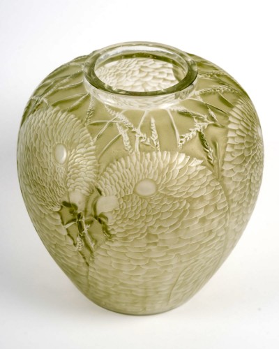 Glass & Crystal  - 1927 René Lalique - Vase Alicante