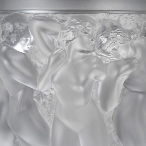 20th century - Lalique France - Vase Bacchantes