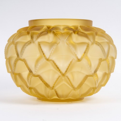 Lalique France - Vase Languedoc  - Glass & Crystal Style Art Déco