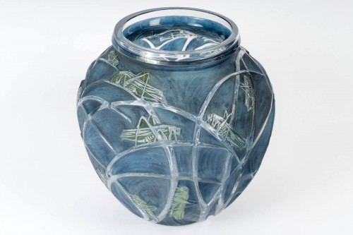 1912 René Lalique Vase Sauterelles Grasshoppers - Art nouveau