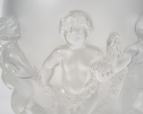 Lalique France - Vase Luxembourg - 50
