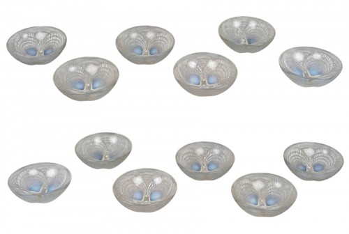 1924 René Lalique - Set Of 12 Coquilles Bowls
