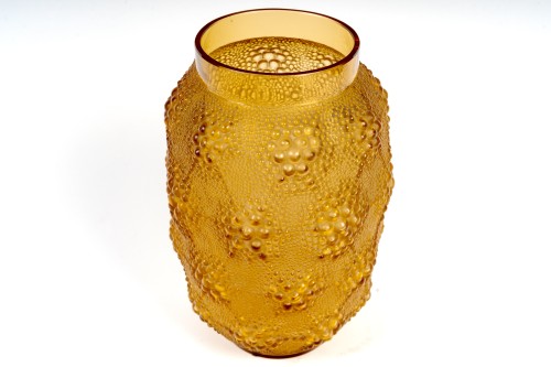 Glass & Crystal  - 1932 René Lalique - Art Deco Vase Davos