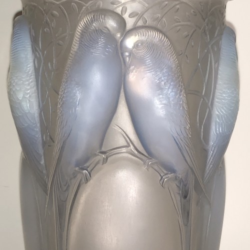 Antiquités - 1924 René Lalique Ceylan Vase in Opalescent Glass - Parrots