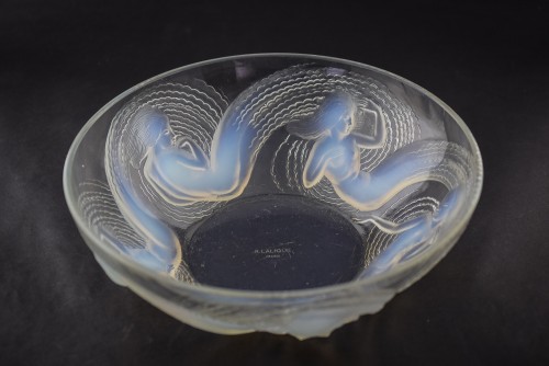 1932 Rene Lalique Calypso Bowl Opalescent Glass - Mermaids  - 