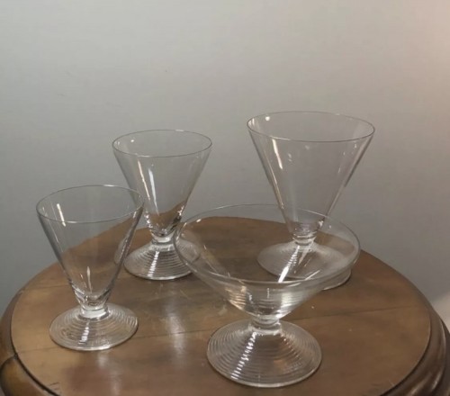 1937 Rene Lalique Arbois Glasses Set 38 Pieces - 36 Glasses + 2 Decanters  - Glass & Crystal Style Art Déco