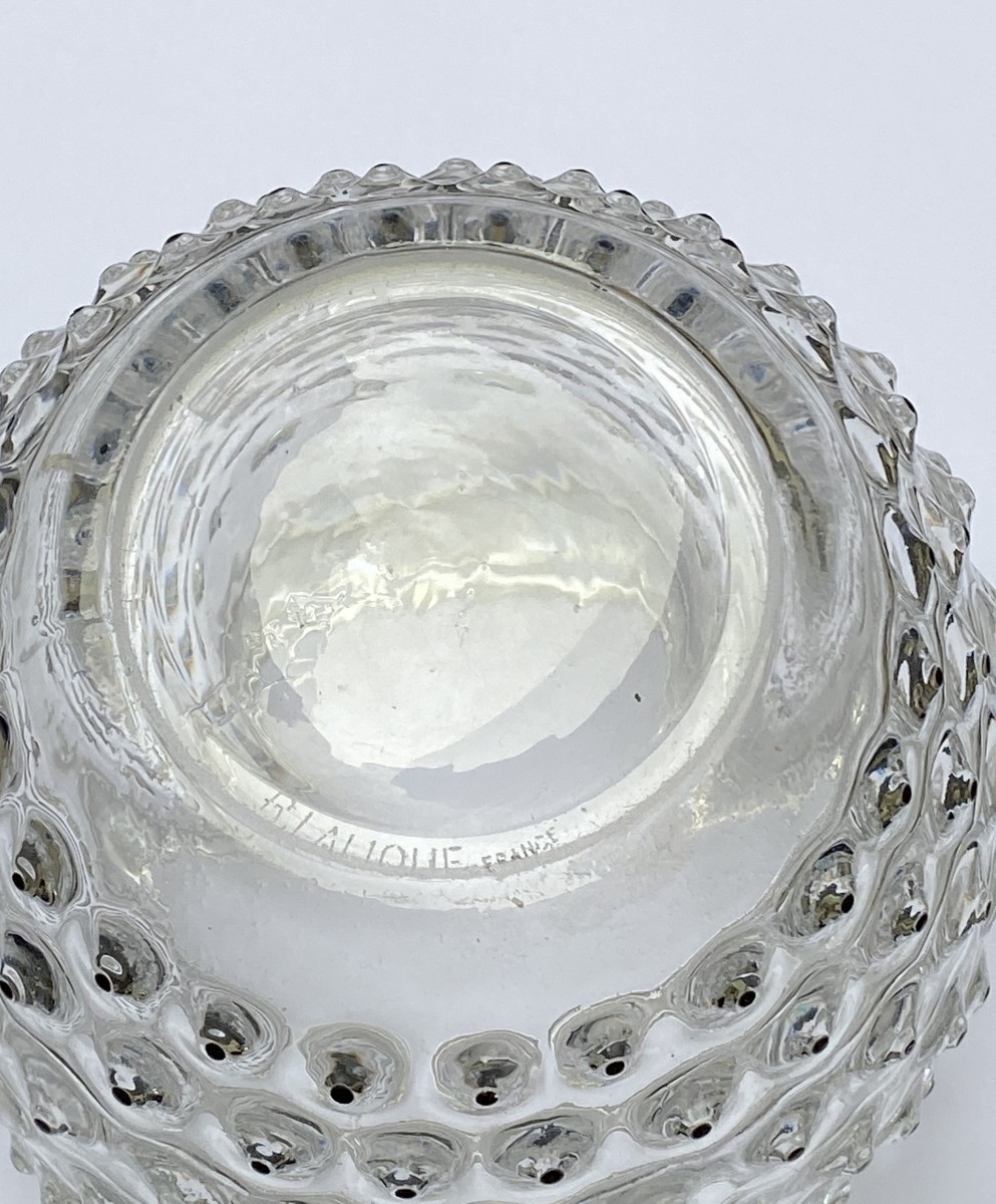 1933 René Lalique Vase Cactus verre blanc émaillé noir XXe siècle