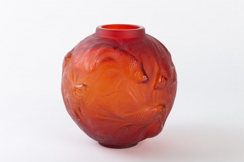 1930 René Lalique Spirales Vase in Red Orangy Glass - Glass & Crystal Style Art Déco
