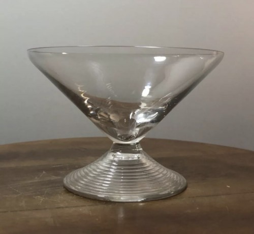 Verrerie, Cristallerie  - 1937 René LALIQUE - Service Arbois en verre Blanc de 50 pièces