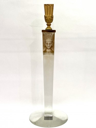 1923 René Lalique - Chandelier bougeoir Cariatide en verre blanc patiné sépia - Art Déco