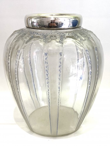 Verrerie, Cristallerie  - 1920 René Lalique - Vase "Cariatides" 