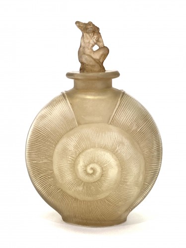 1920 René Lalique - Perfume Bottle "Amphitrite" 