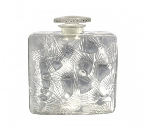 1920 René Lalique - Perfume Bottle Hirondelles