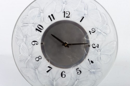 Horology  - 1931 Rene Lalique - Clock &quot;Papillons&quot; Original Mechanical Omega Movem